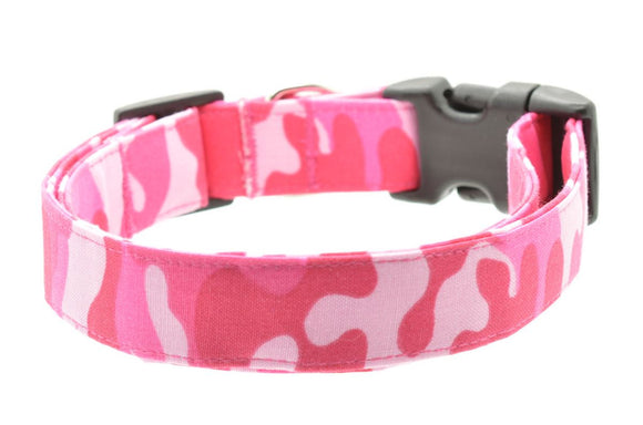 Dog Collar World - Pink Camouflage Large