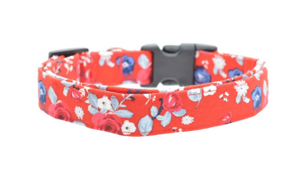 Dog Collar World - Large Collar - Red Roses